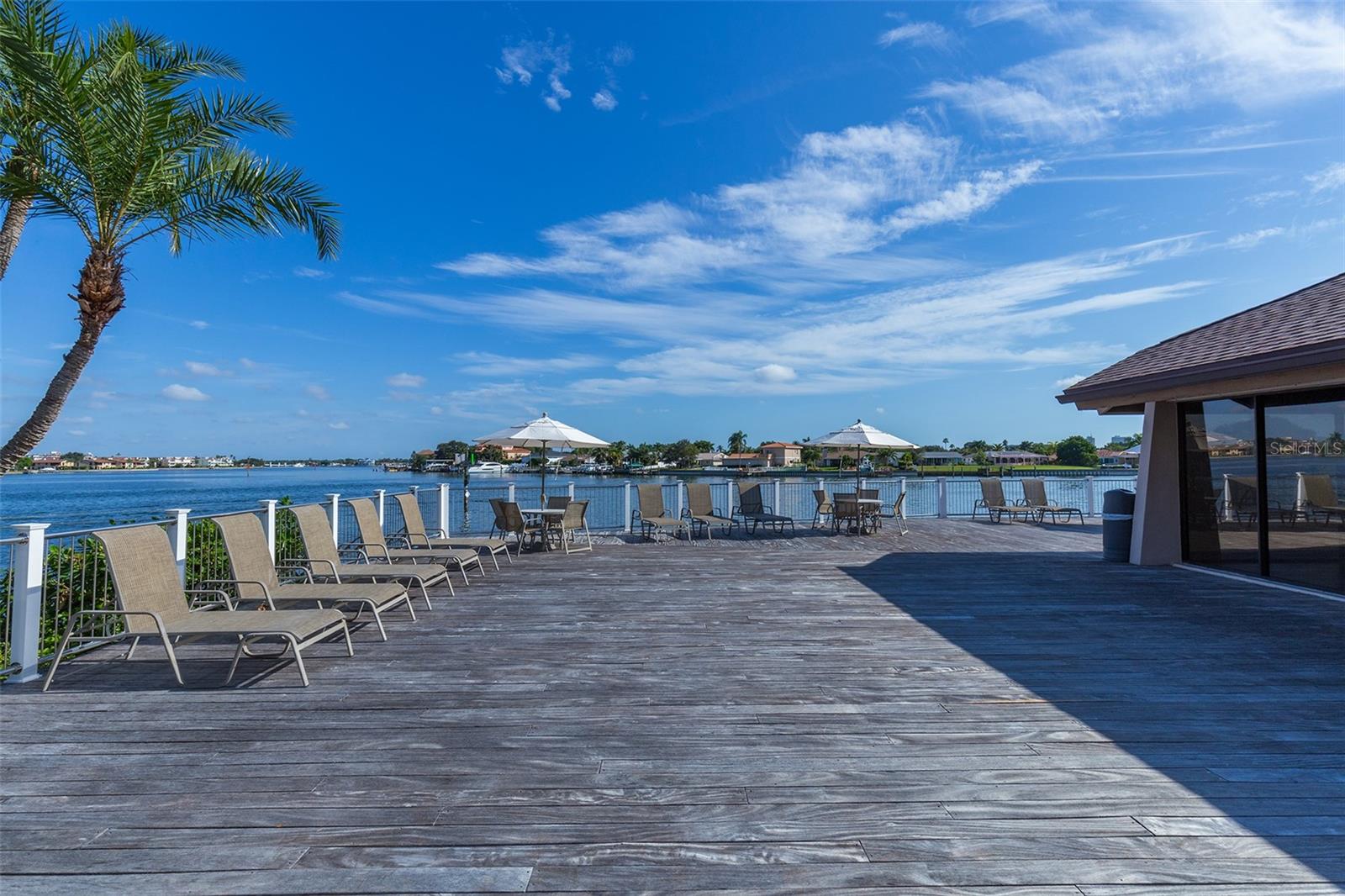 Waterfront upper deck