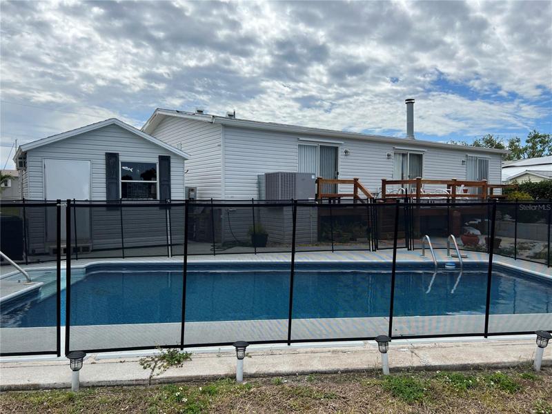 FENCE IN POOL AREA