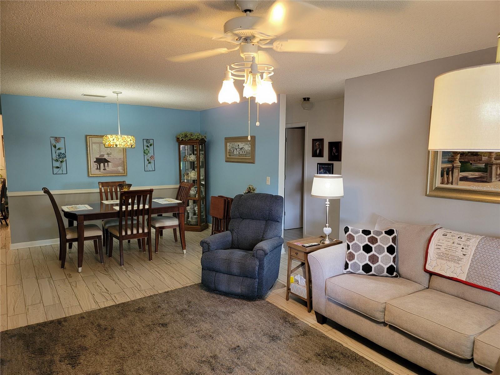 Living Dining