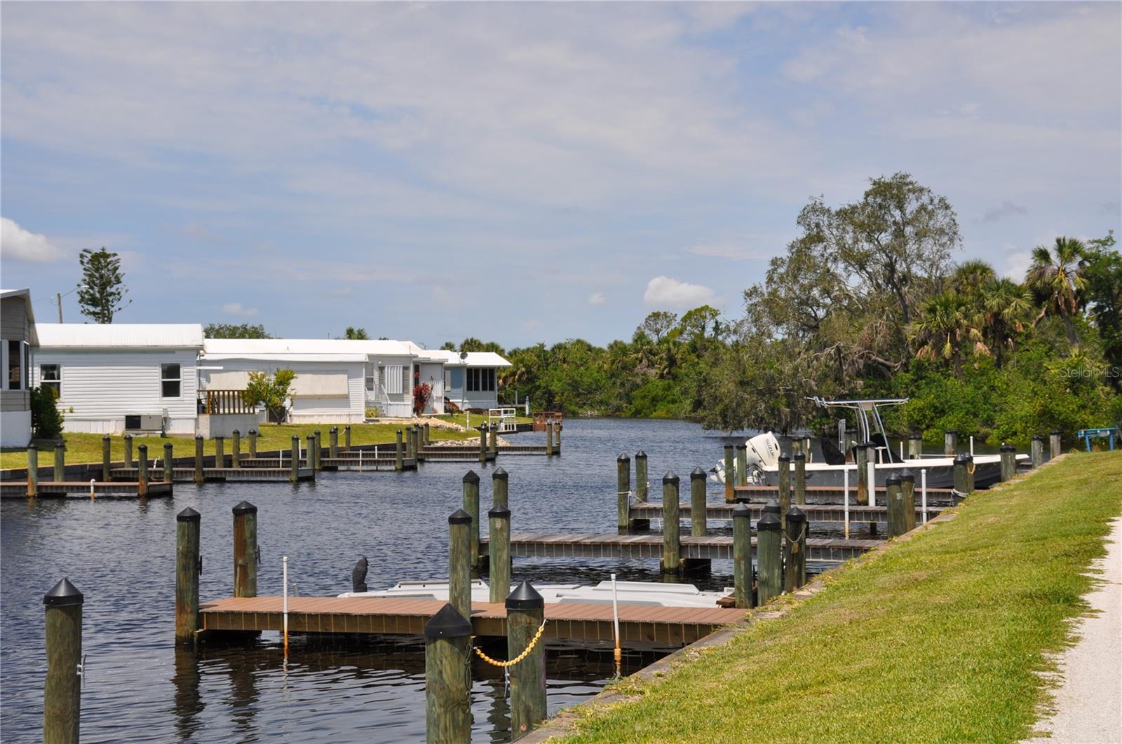BOAT DOCK BASIN