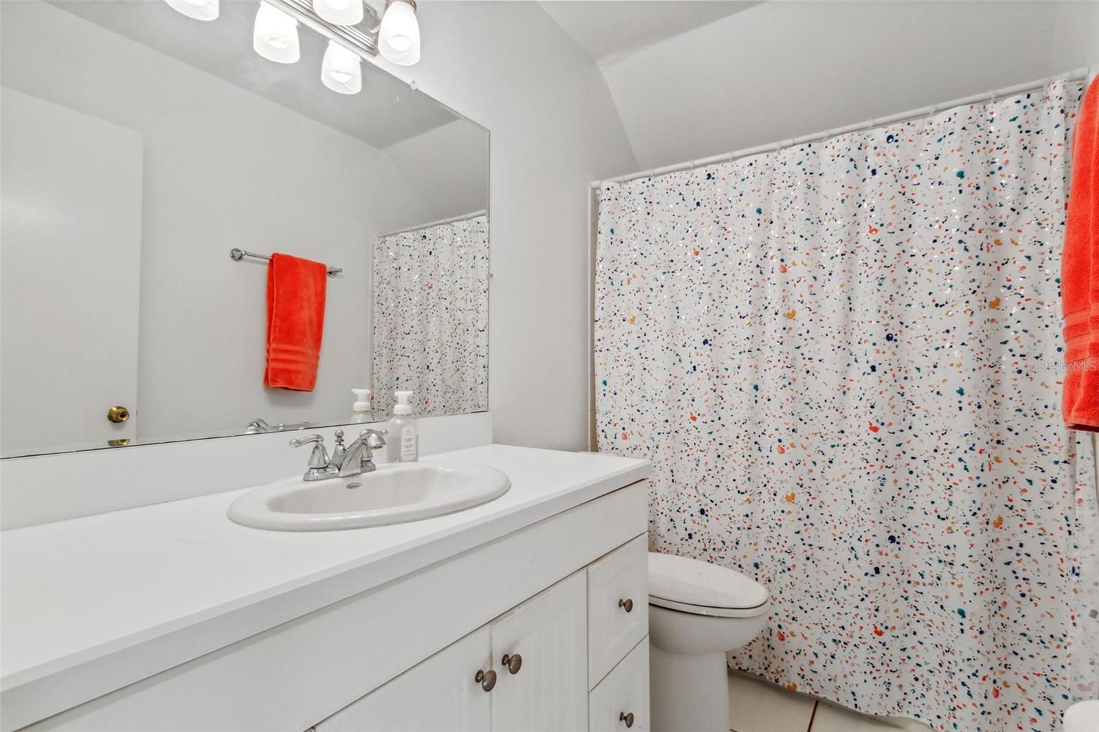 Upstairs Bathroom