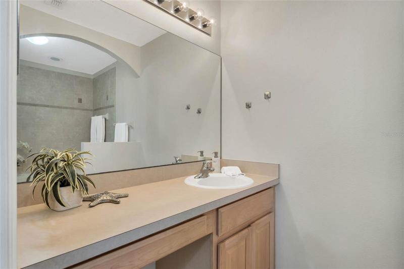 Primary Suite Bathroom