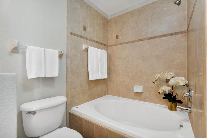Primary Suite Bathroom