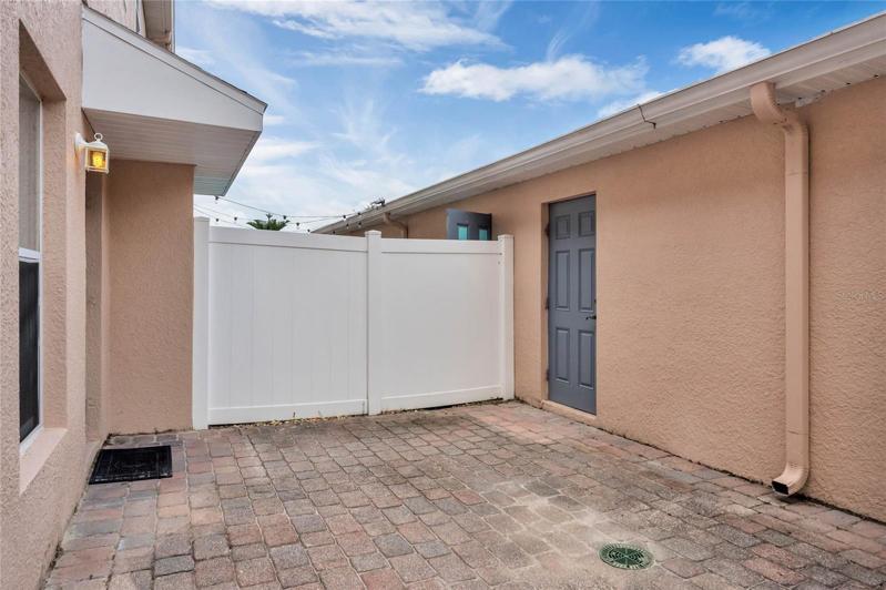 Private Courtyard