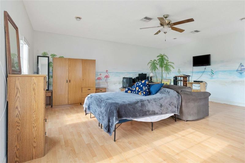 Bonus Room