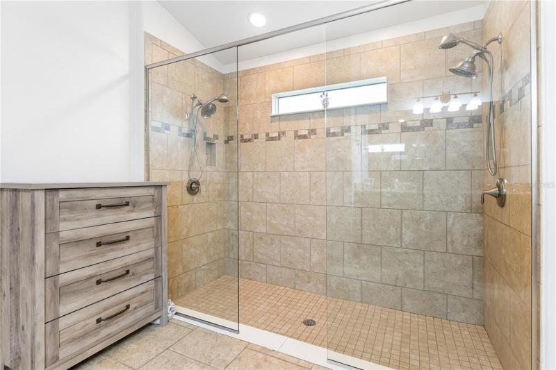 Master Double Shower