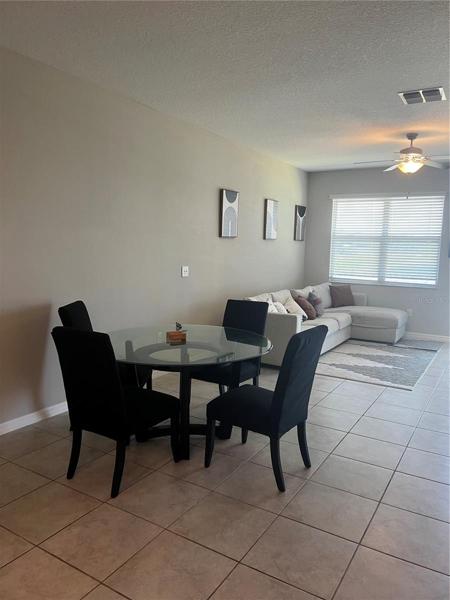 living room/dining room combo
