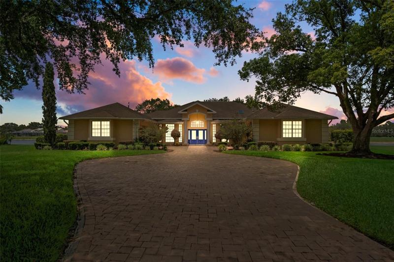 10033 TWELVE OAKS CT