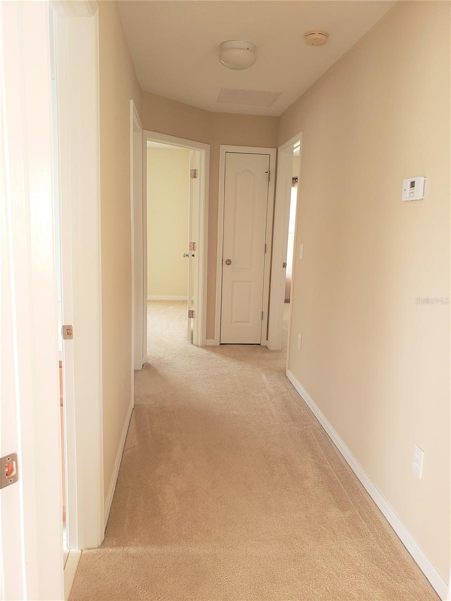 hallway to the upstairs bedrooms