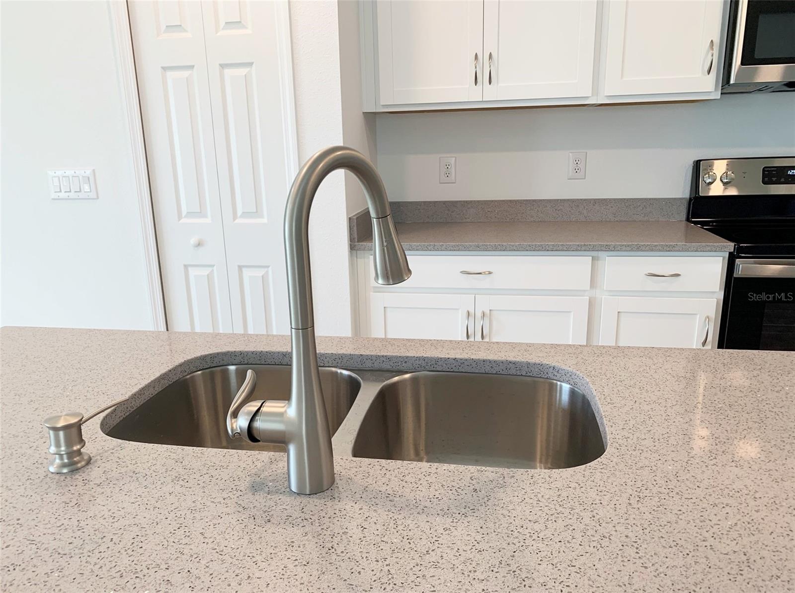 Dual Sink