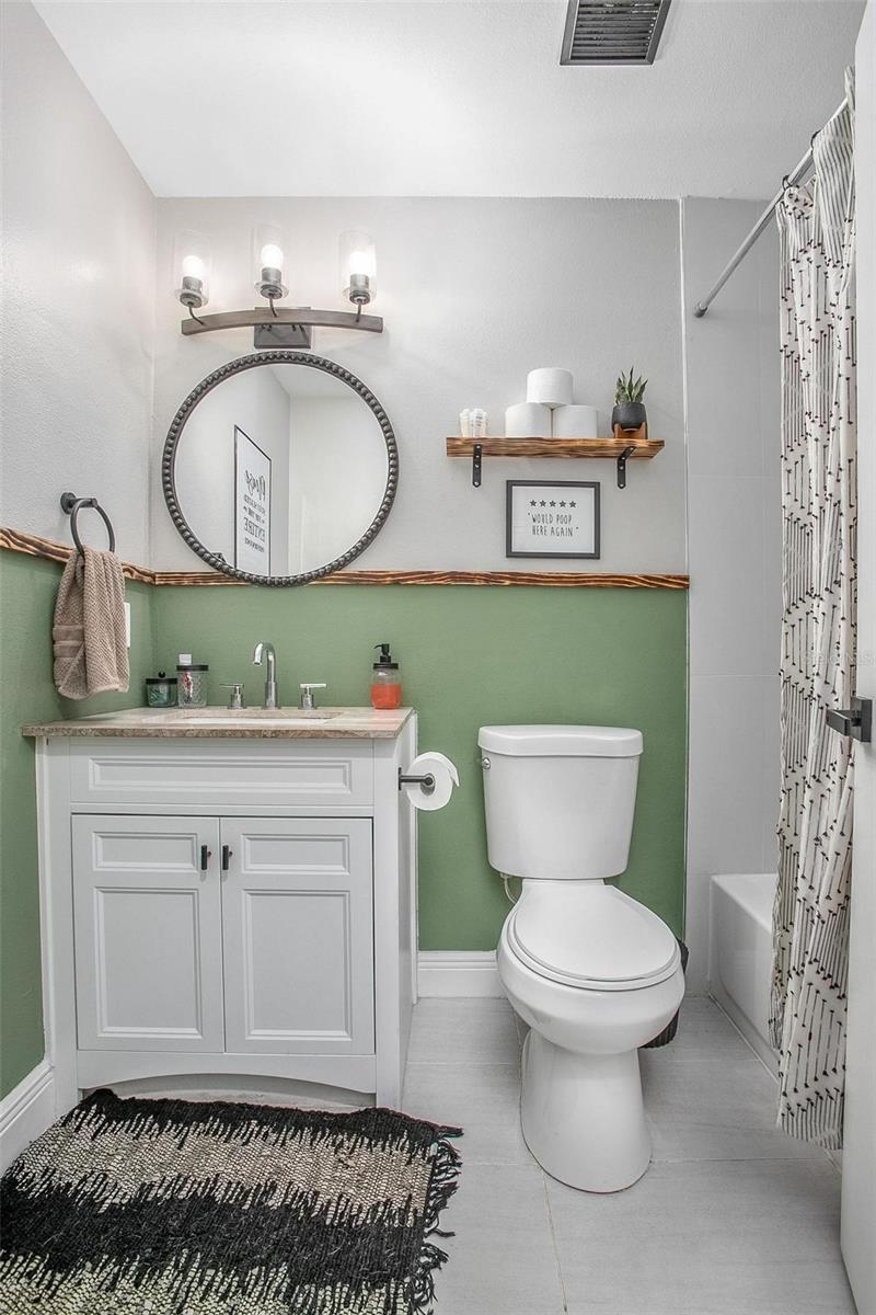 Guest/family bath