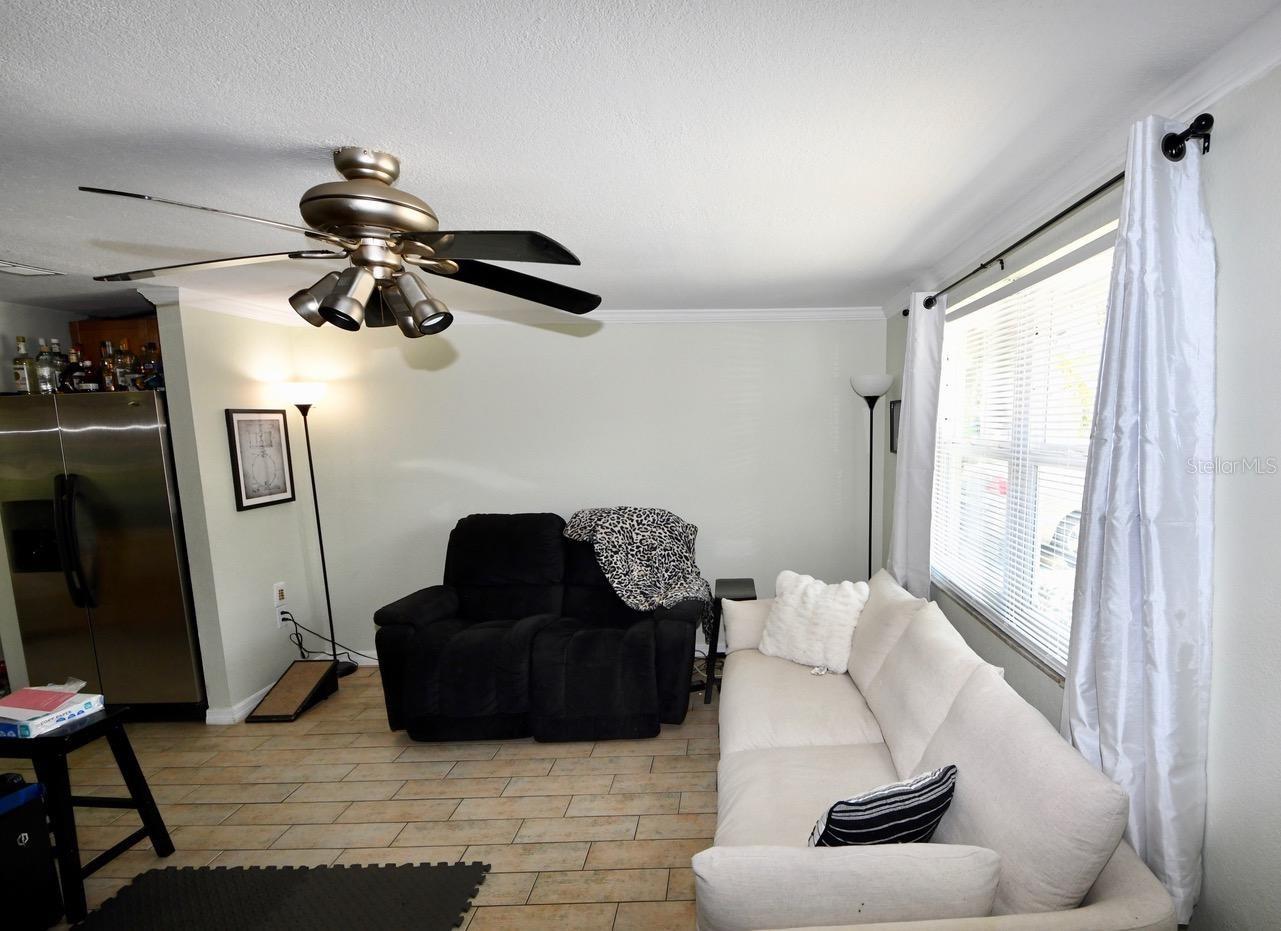 1322 54th E Avenue #17-D, Bradenton, Florida 34203, 2 Bedrooms Bedrooms, ,1 BathroomBathrooms,Residential,For Sale,54TH,A4573033