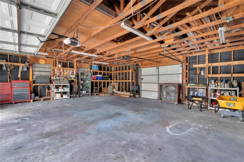 WORKSHOP/GARAGE
