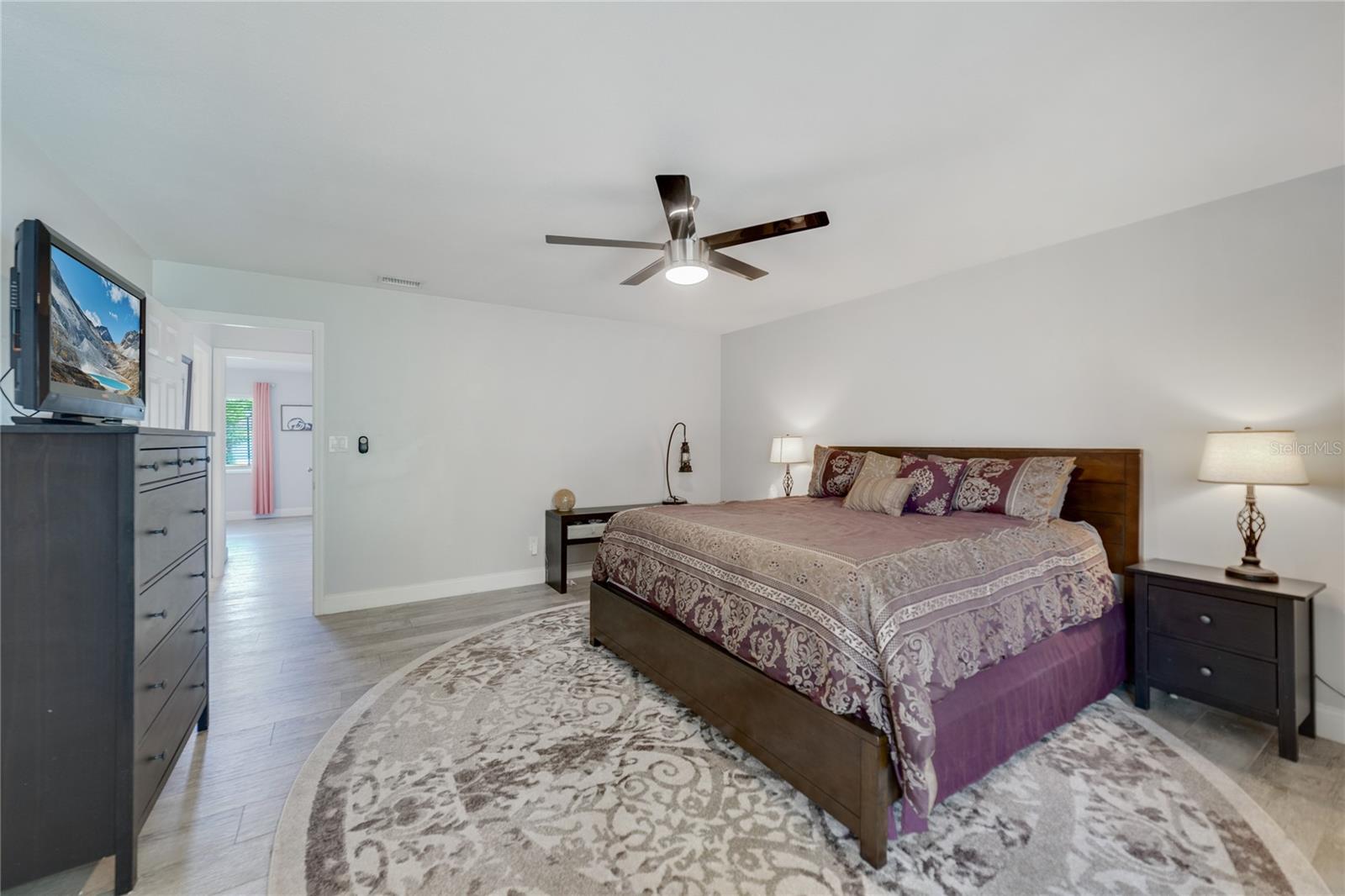 PRIMARY SUITE.