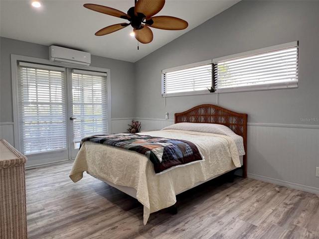 Guest bedroom