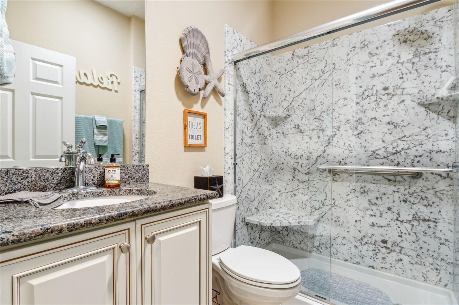 Upgraded Secondary Bathroom