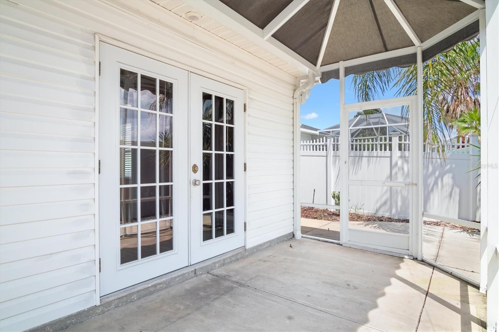 Patio offer Canopy