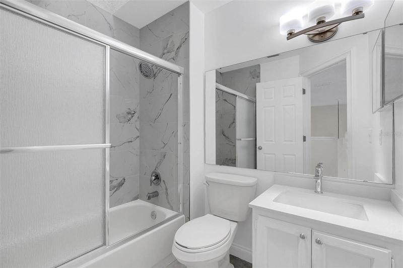 2nd Full Bathroom upstairs