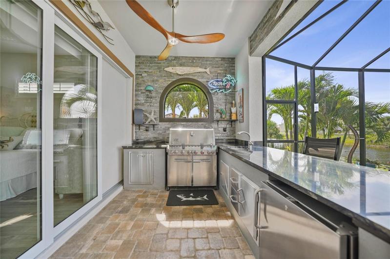 Outdoor kitchen