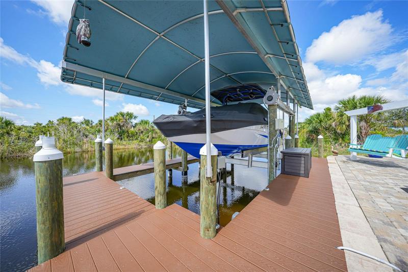 Dock