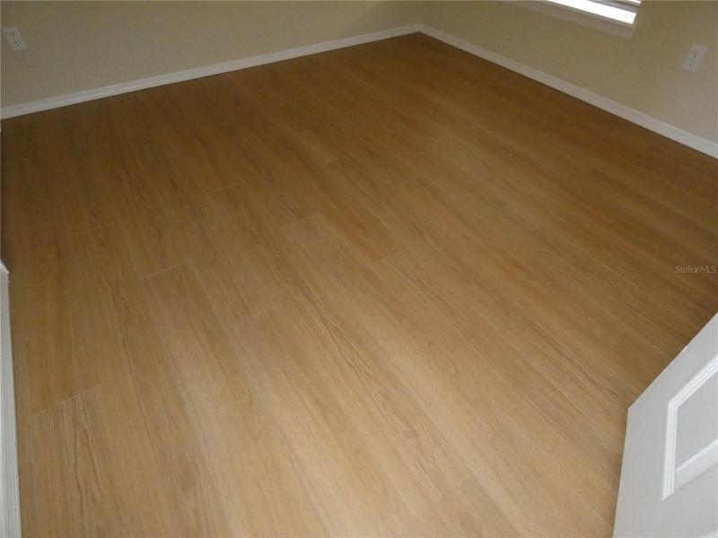 New flooring thruout