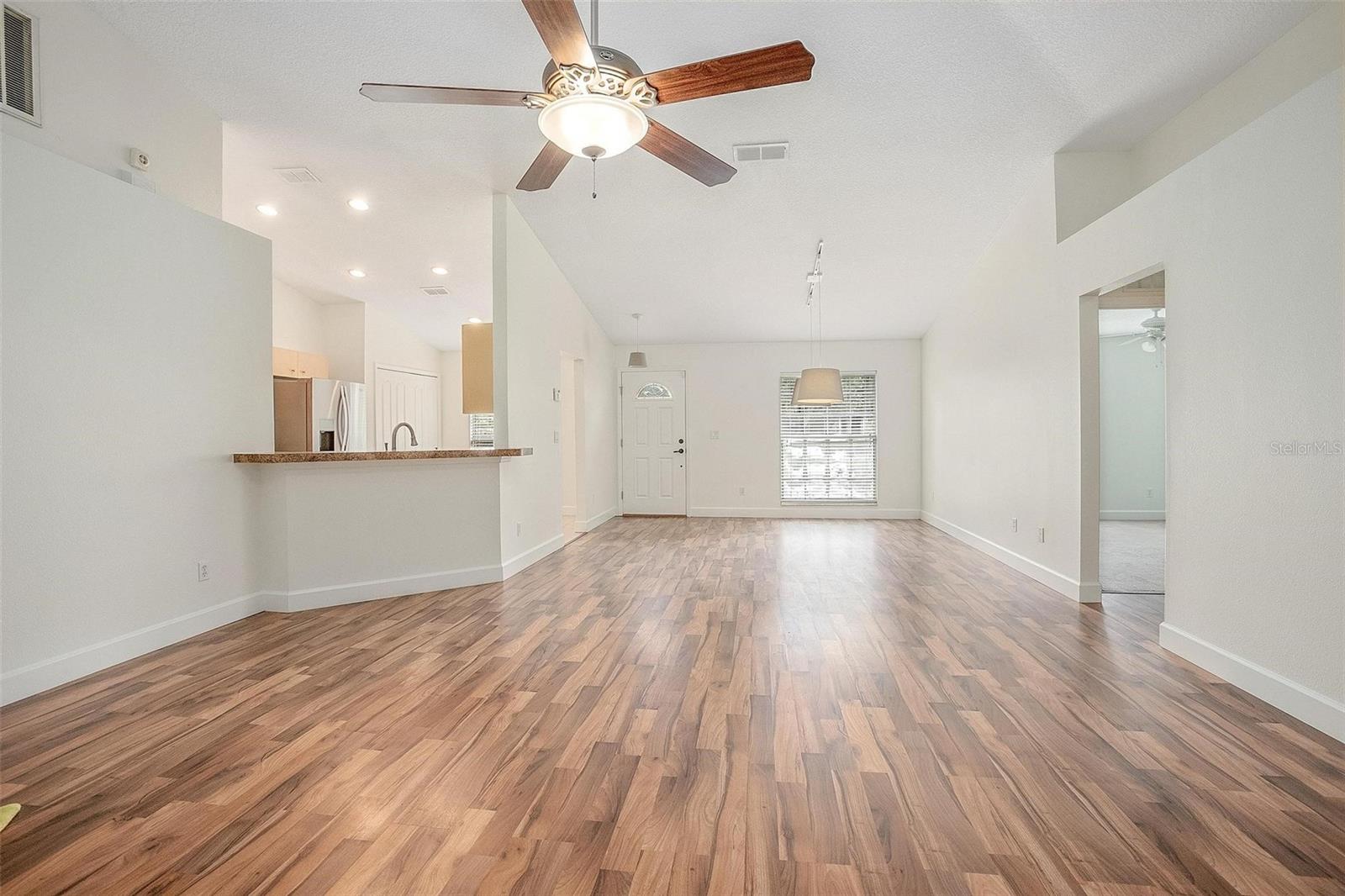 Living Room/Dining Room