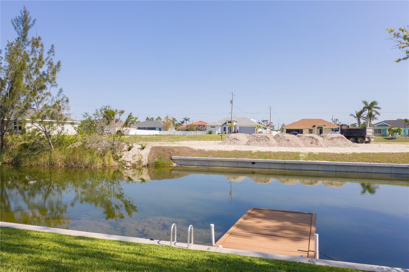 Great floating dock for fishing and boating