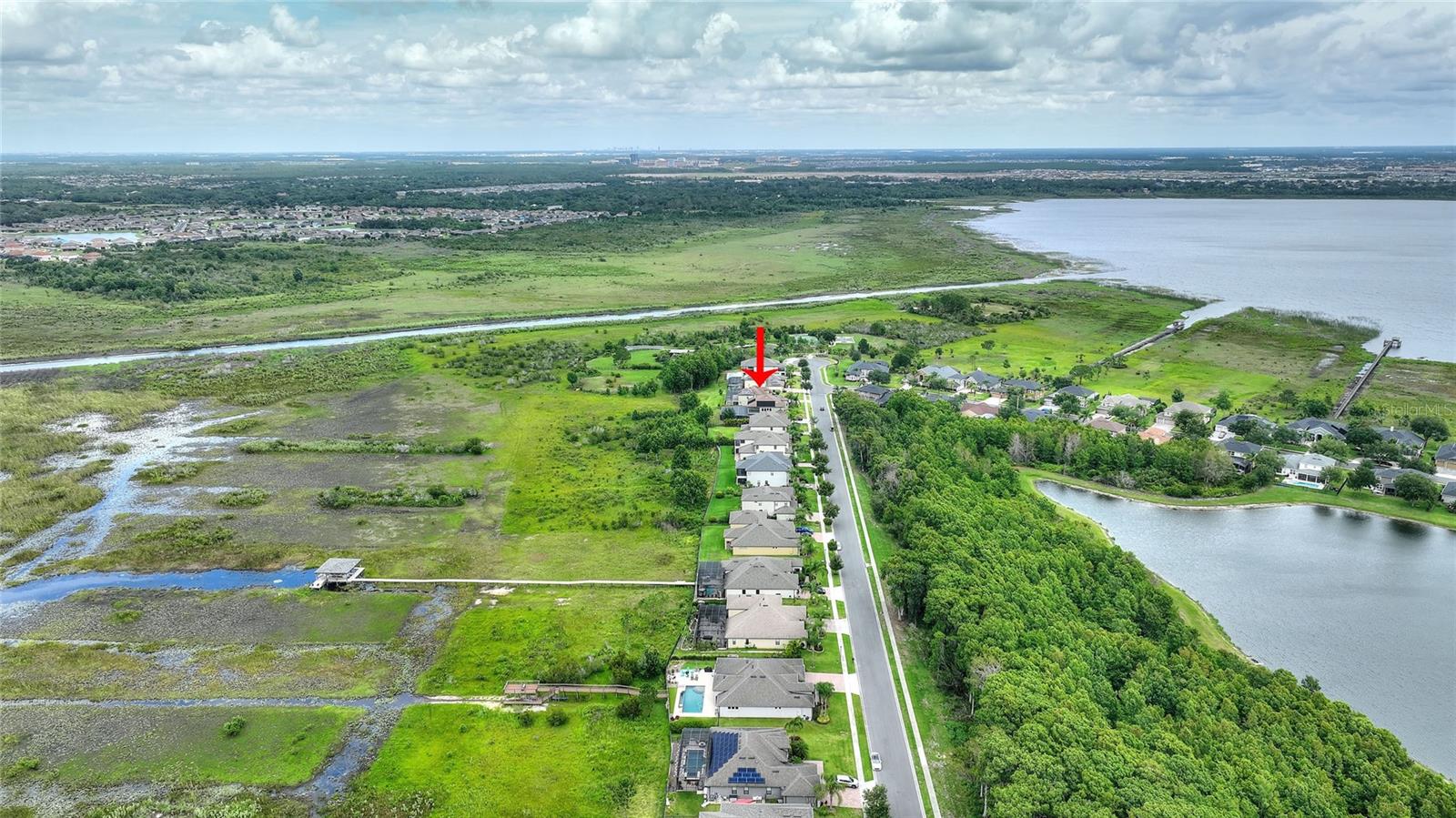 Lake Pointe is one of the few communities in Osceola County that allows Docks to be built on Lakefront Properties