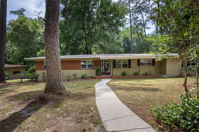 Home for sale in Florida Park/Hillside