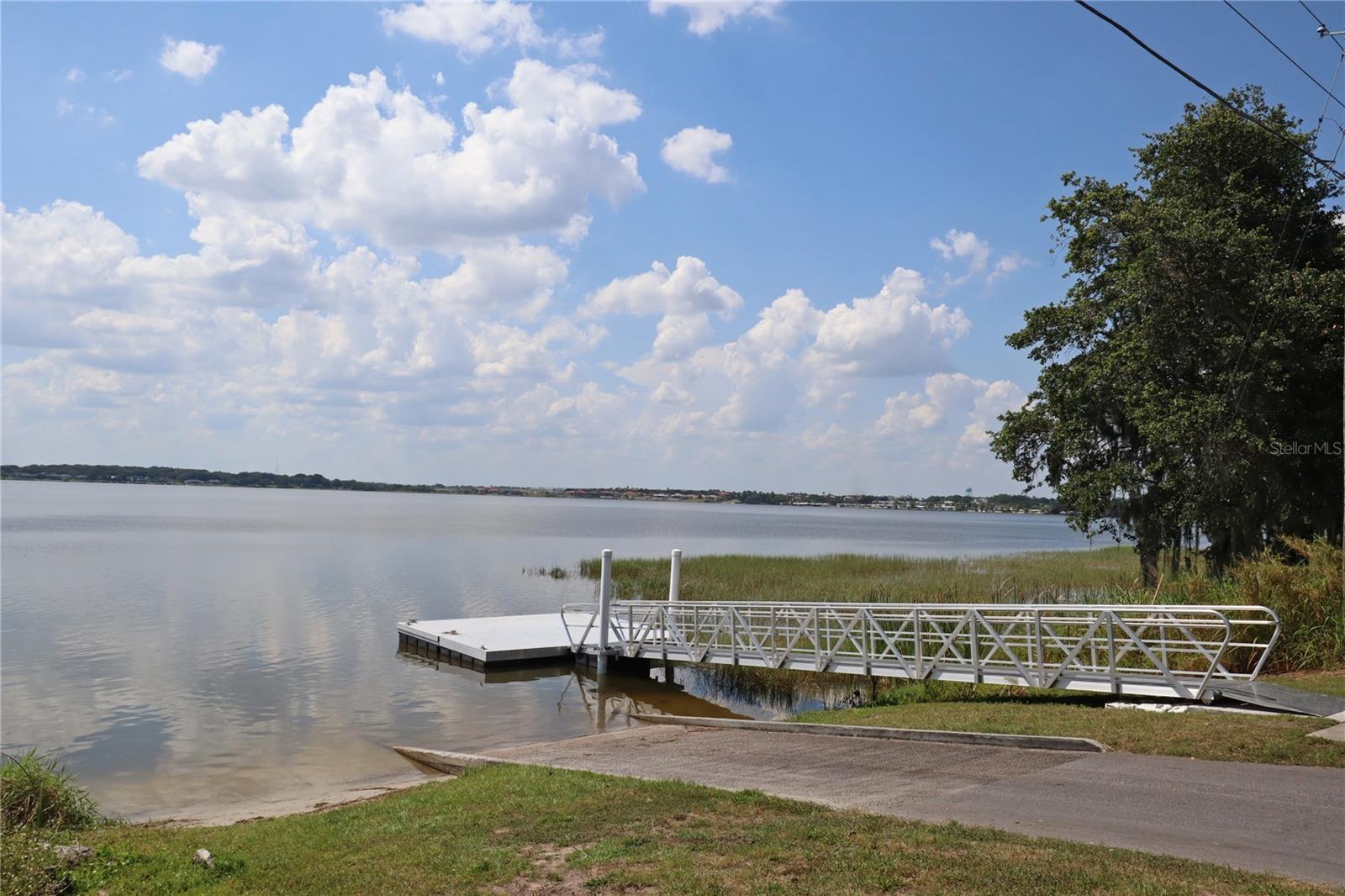 Less than one mile to Lake Julianna