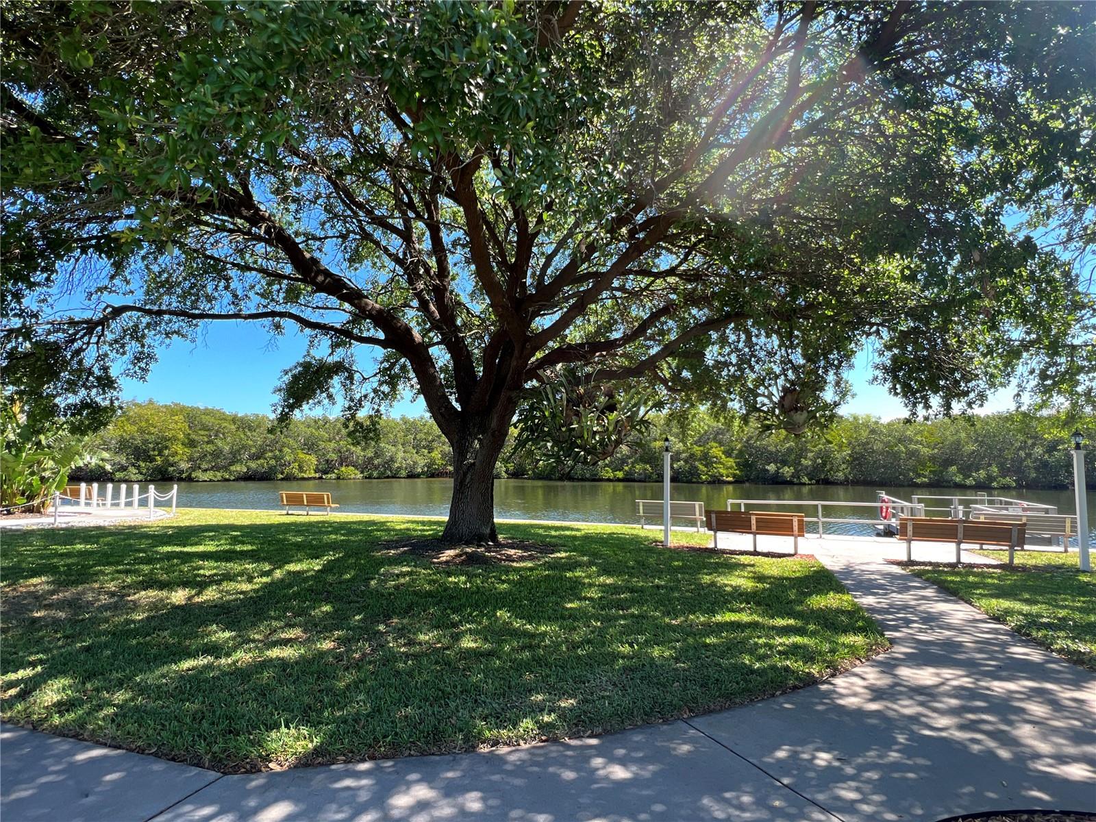 Home is located close to community waterfront park.