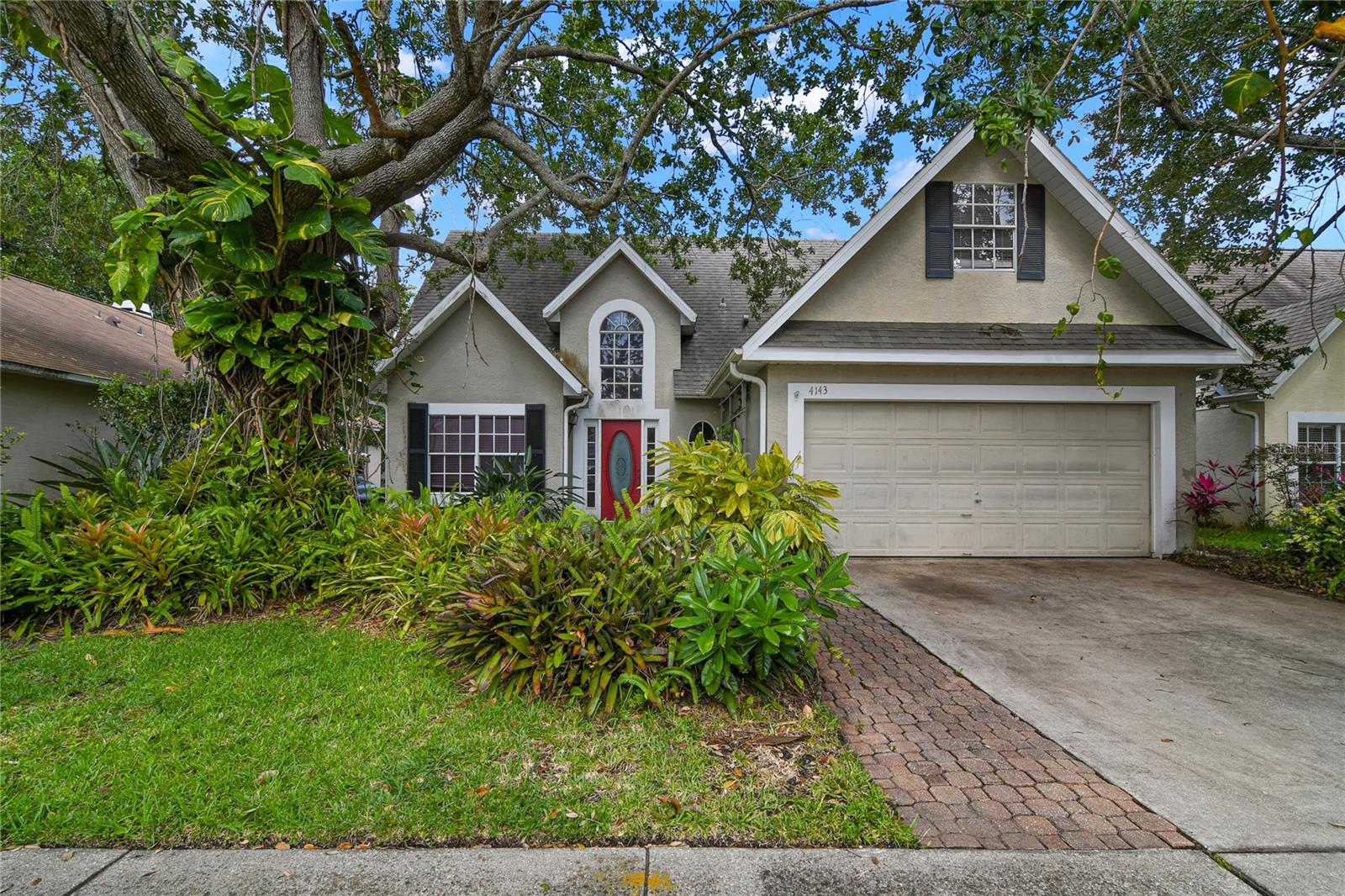 Looking for an ** OVIEDO POOL HOME with CONSERVATION & POND VIEWS** to add to your rental portfolio or a first home you can update and make your own? Welcome to Shadow Creek Cir in the Creekwood community!