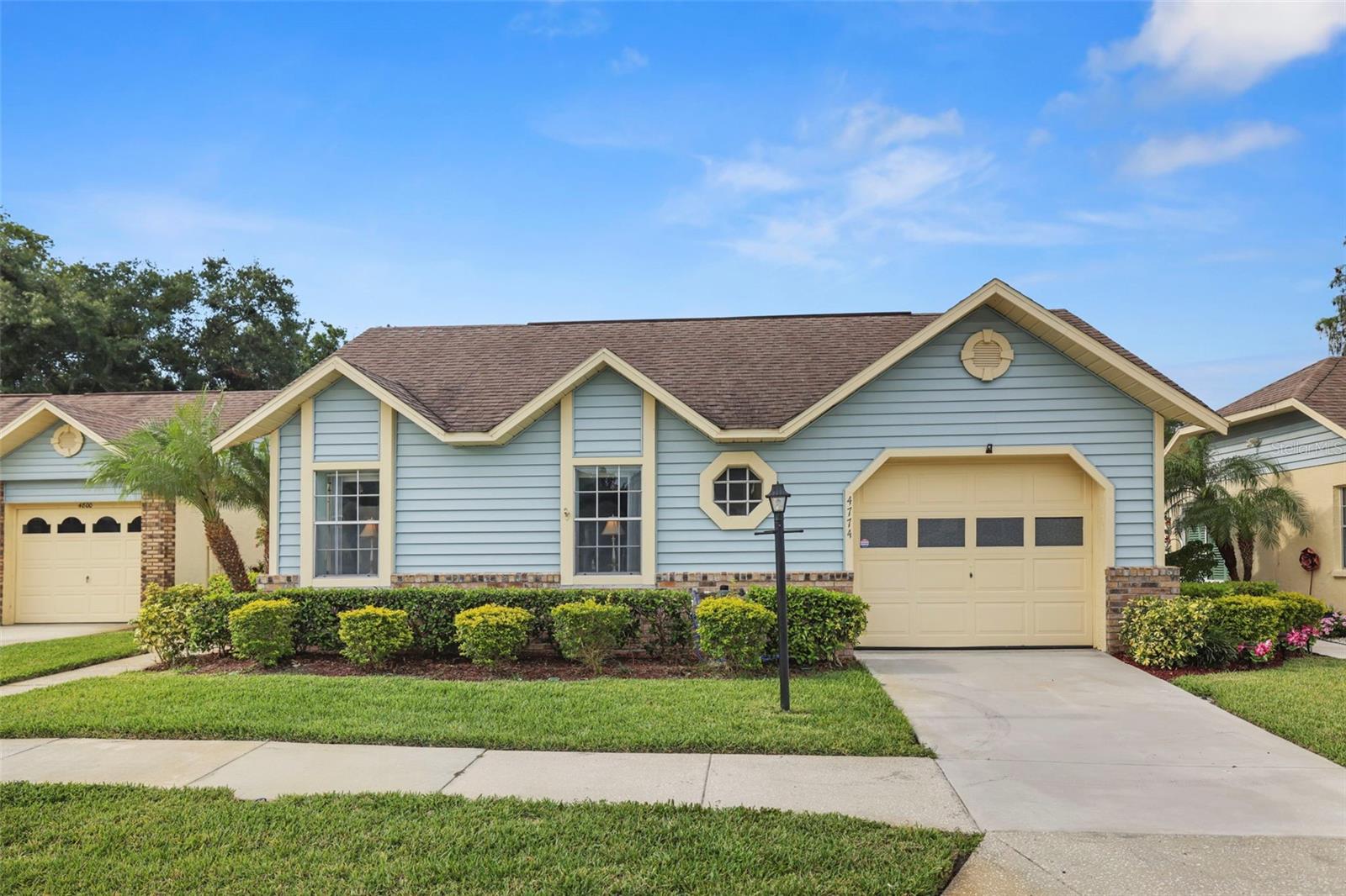 Front with 1 car Garage