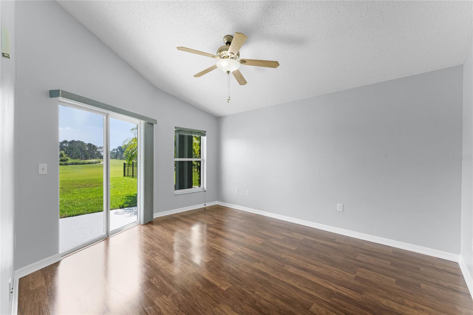 PRIMARY SUITE.