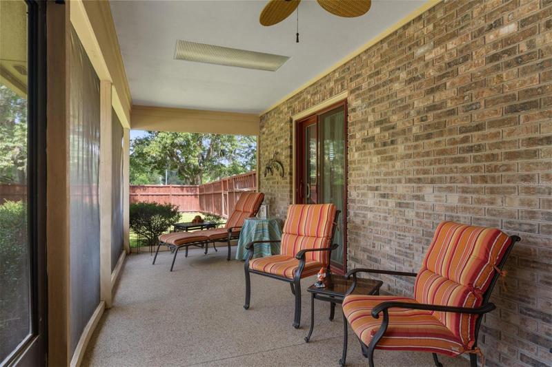 Screened Patio