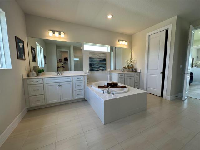 Owners' Bath