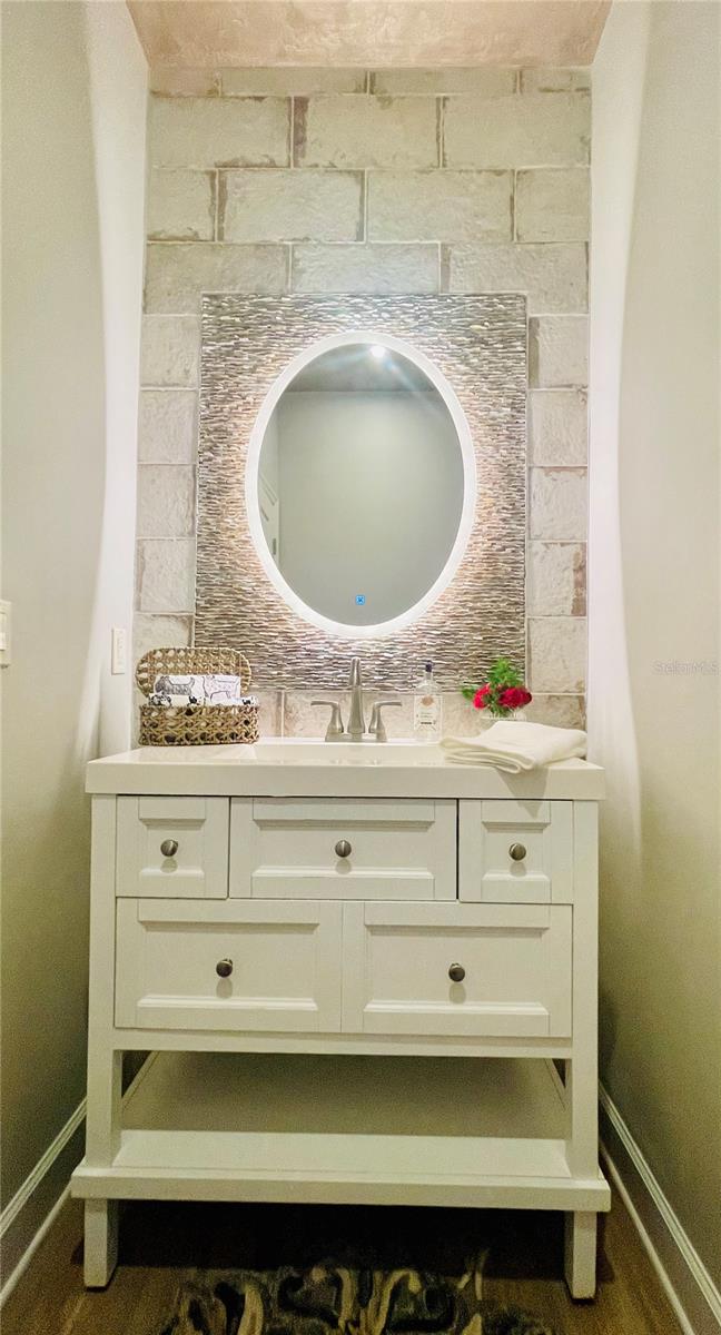 Guest bath #1