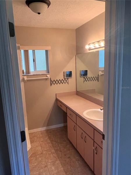 Owners bathroom