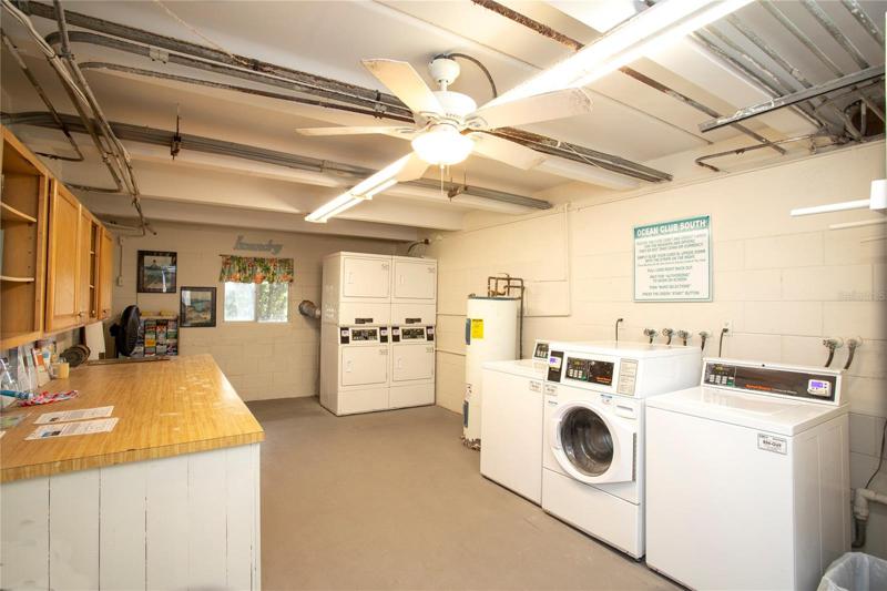 LAUNDRY AND MAIL ROOM