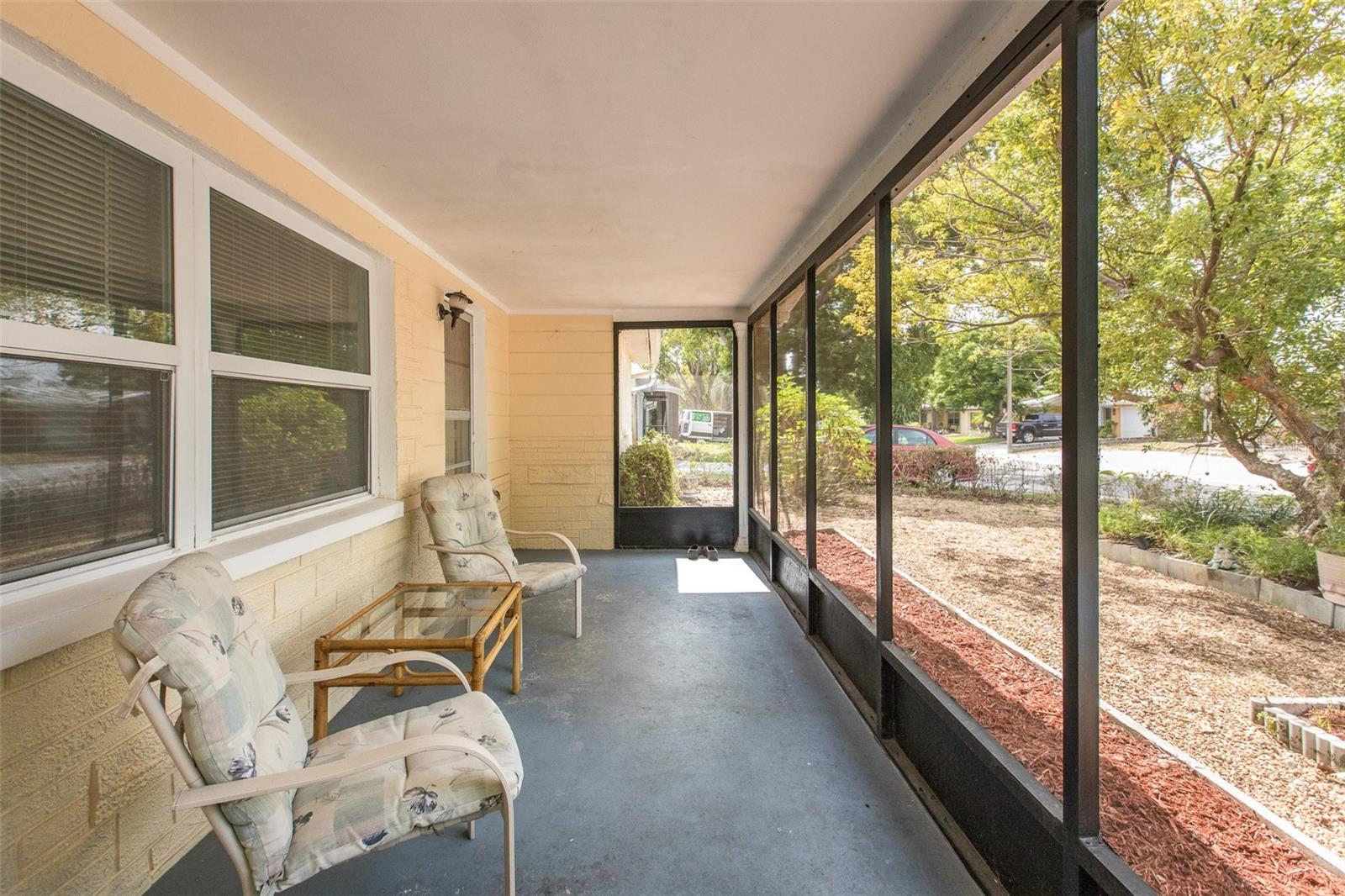 nice front porch