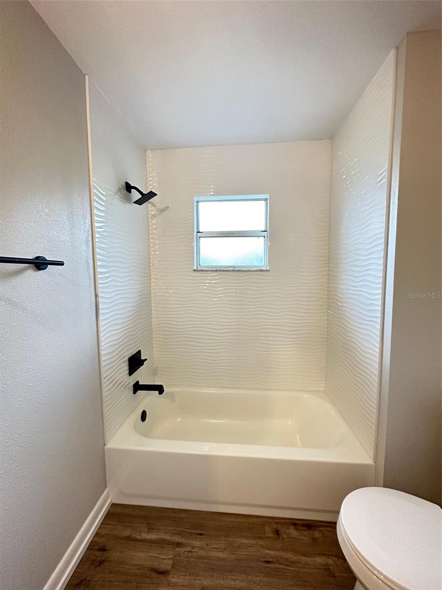 Tub Shower in 2nd Bath