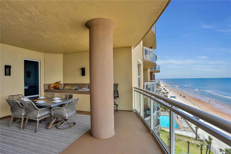 Summer kitchen on balcony