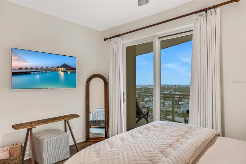Lovely intracoastal views from guest bedroom