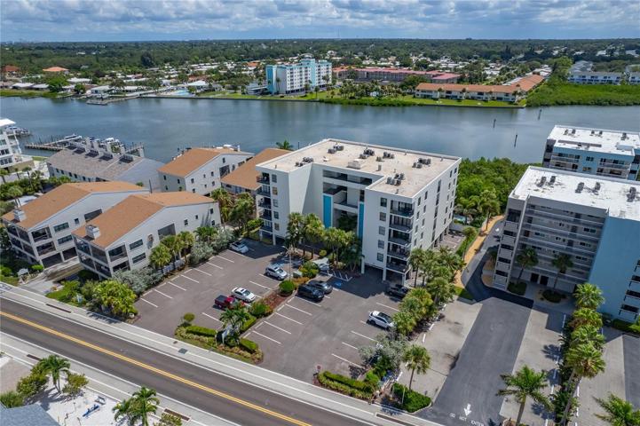 QUIET WATERS A-1  19931 Gulf Blvd Indian Shores 33785