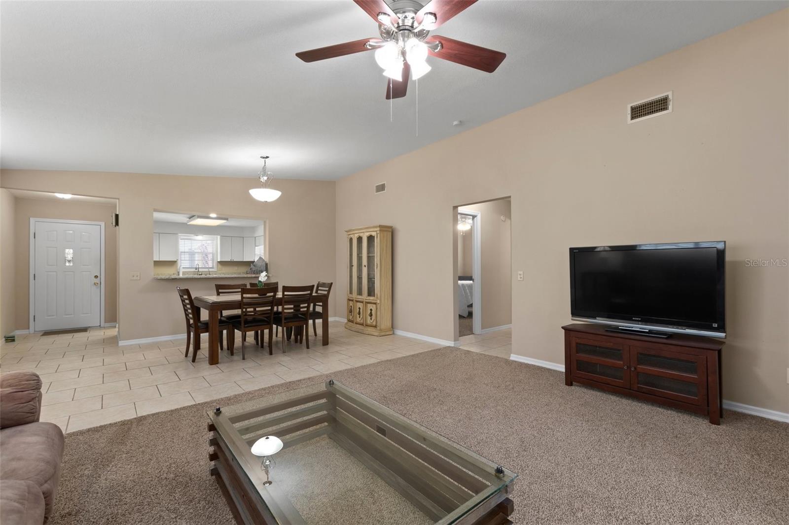 Living/Dining room combo