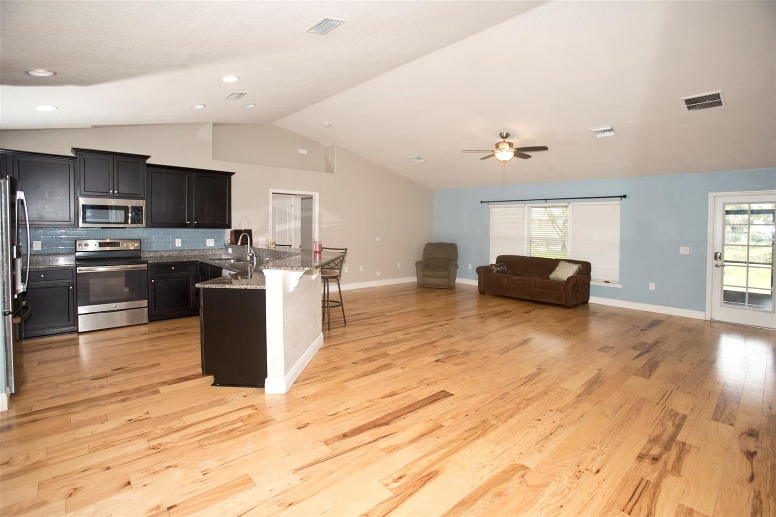 Kitchen-Living combo Great Room