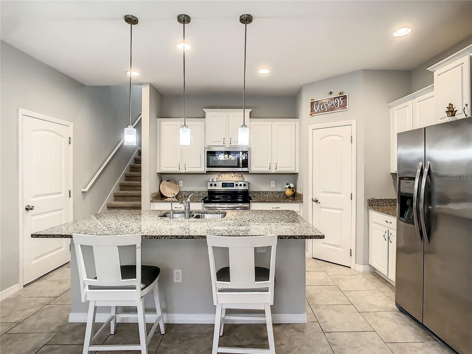 Kitchen with Breakfast Bar Seating