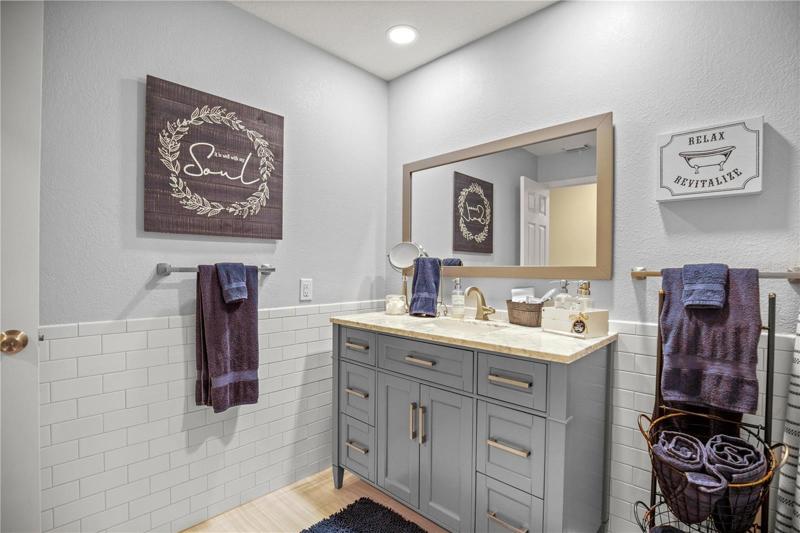 Guest bath