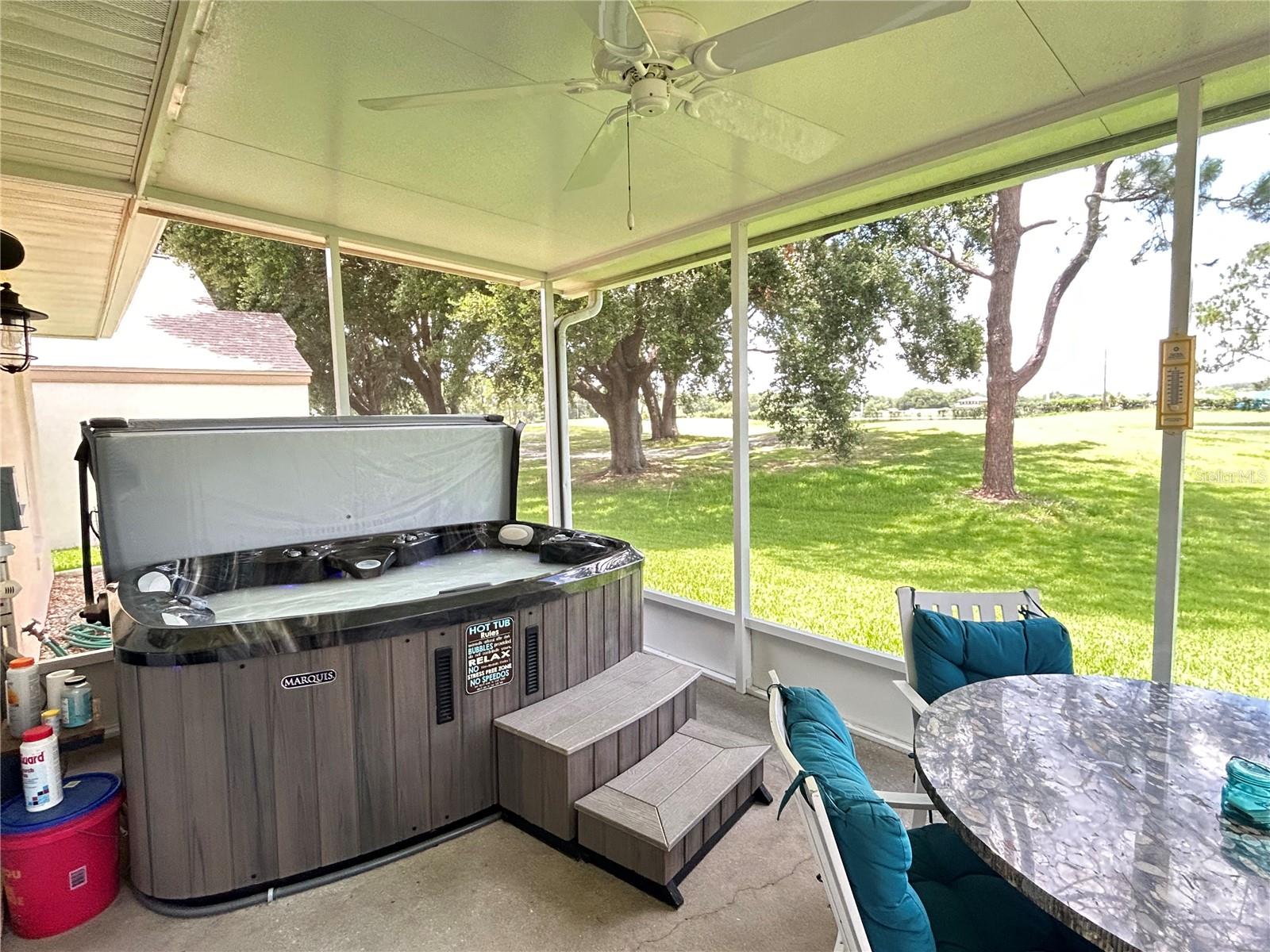 screened lanai