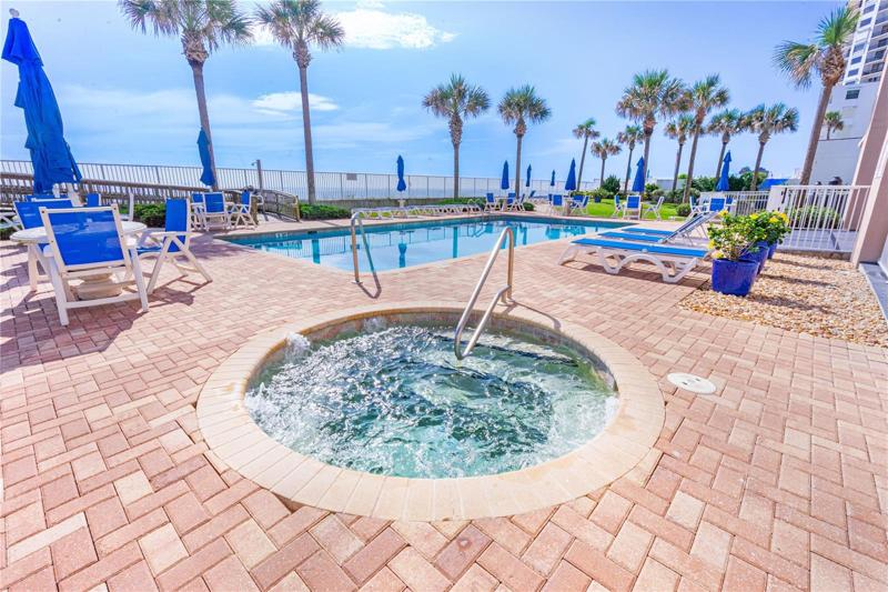 Oceanfront spa